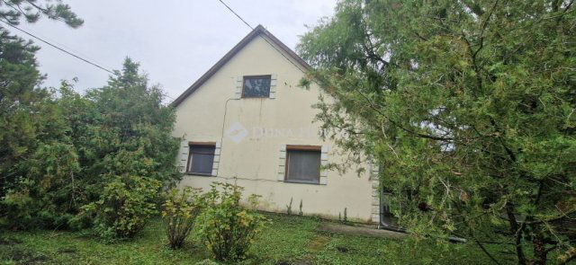 Eladó családi ház, Balatonfenyvesen 115 M Ft, 3 szobás