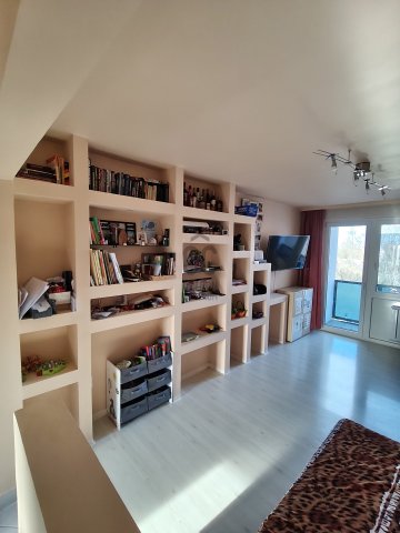 Eladó panellakás, Győrött 49.99 M Ft, 2 szobás