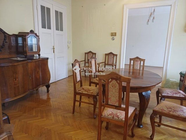 Eladó téglalakás, Miskolcon 42 M Ft, 3 szobás
