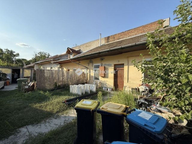Eladó telek, Budapesten, XIX. kerületben 180 M Ft