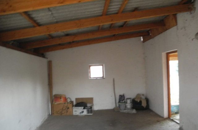 Eladó családi ház, Tiszasason 6.6 M Ft, 3 szobás