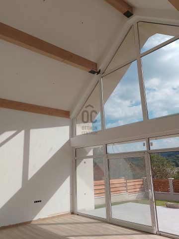 Eladó ikerház, Orfűn 115 M Ft, 4 szobás / költözzbe.hu