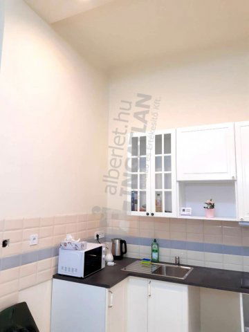 Kiadó téglalakás, albérlet, V. kerületben, Falk Miksa utcában