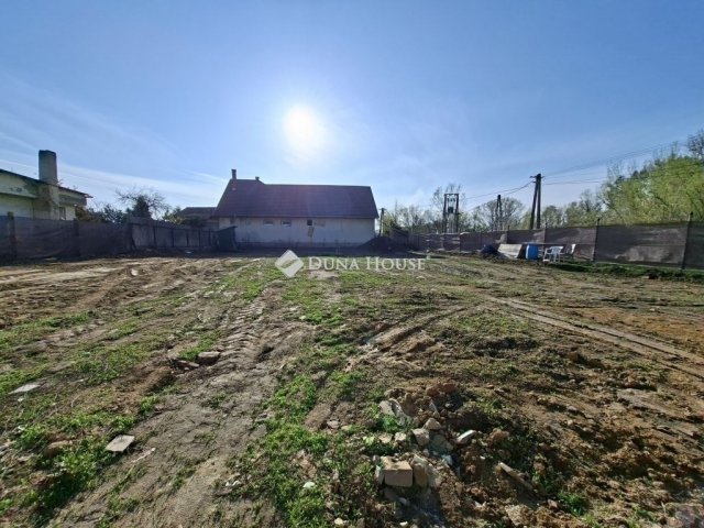 Eladó családi ház, Kókán 69.9 M Ft, 4 szobás