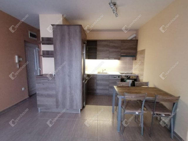 Kiadó téglalakás, albérlet, Vámosszabadin 250 E Ft / hó