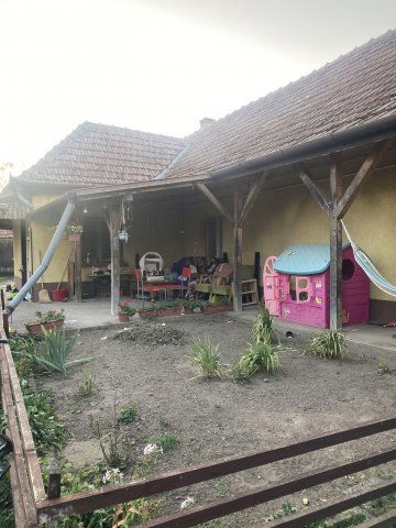 Eladó családi ház, Solton, Nagy Lajos utcában 35 M Ft, 3 szobás