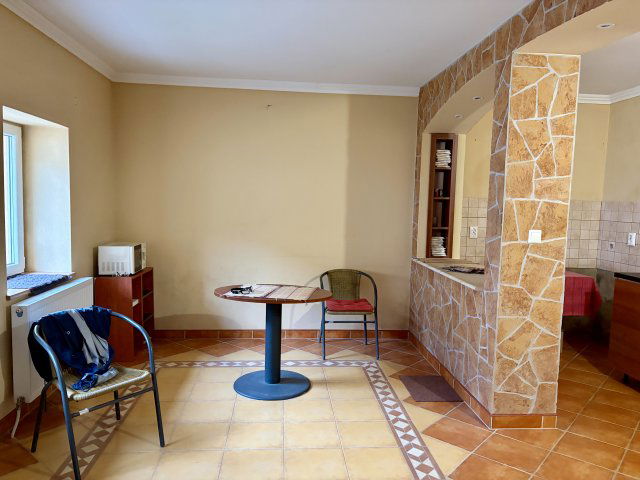 Eladó családi ház, Törökbálinton 155 M Ft, 10 szobás