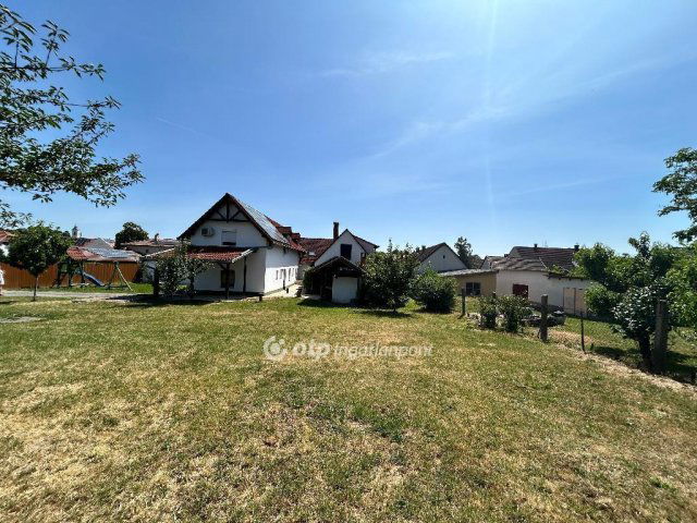 Eladó hotel, Villányban 500 M Ft / költözzbe.hu