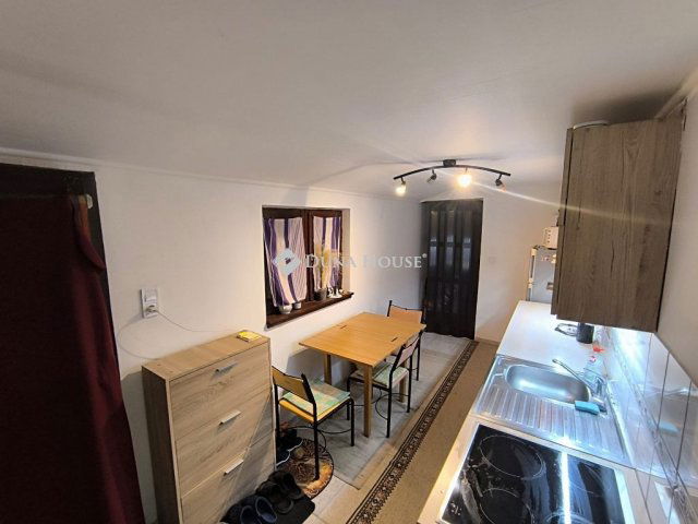 Eladó mezogazdasagi ingatlan, Szabadszálláson 20 M Ft, 3 szobás