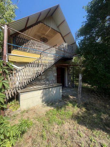 Eladó családi ház, Vereben 13.9 M Ft, 1+2 szobás