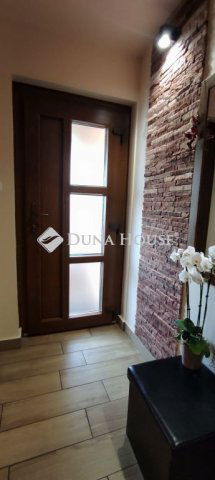 Eladó családi ház, Balatonfőkajáron 99 M Ft, 4 szobás