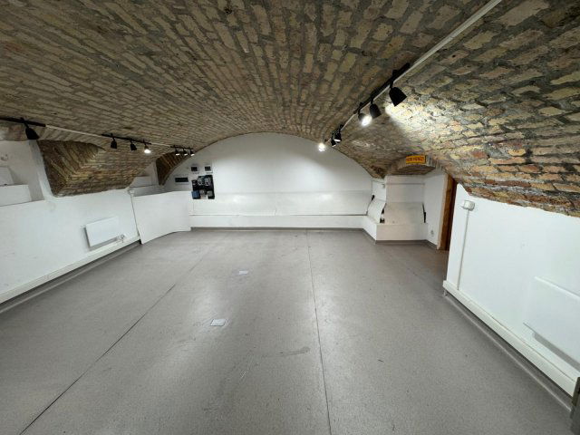 Kiadó iroda, Budapesten, VII. kerületben 650 E Ft / hó