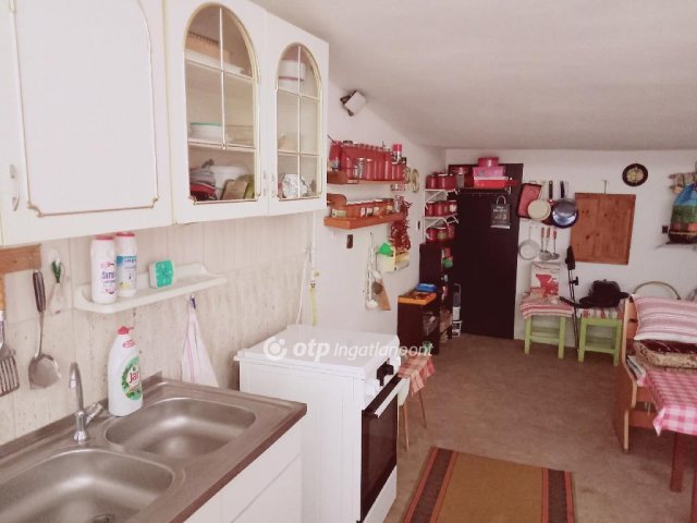 Eladó családi ház, Mátészalkán 23.5 M Ft, 1 szobás