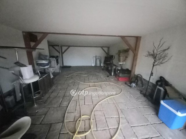 Eladó családi ház, Tégláson 65.9 M Ft, 2 szobás
