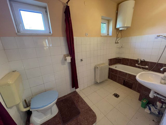 Eladó családi ház, Nyíregyházán 19.8 M Ft, 2 szobás