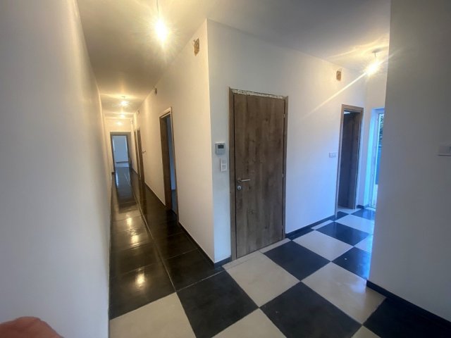 Eladó ikerház, Gárdonyban 99.9 M Ft, 7 szobás