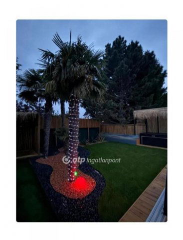 Eladó családi ház, Biatorbágyon 349.9 M Ft, 9 szobás