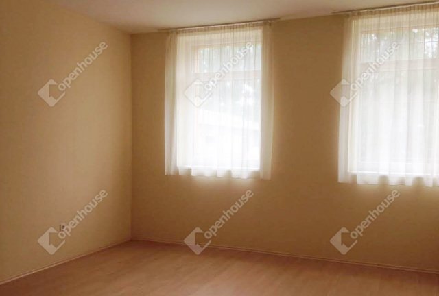 Kiadó iroda, Debrecenben 129 E Ft / hó, 2 szobás