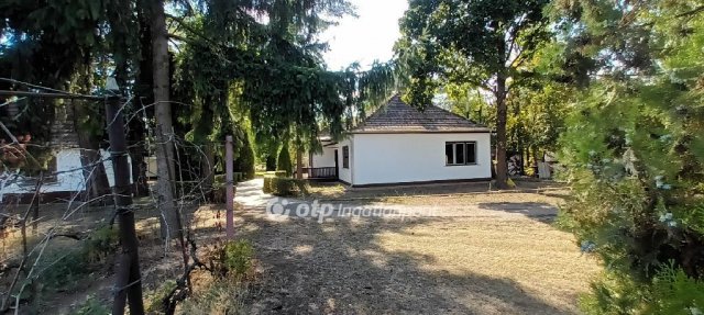 Eladó mezogazdasagi ingatlan, Érden 220 M Ft, 3 szobás