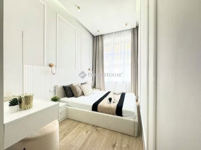 Eladó téglalakás, Budapesten, VI. kerületben 199.99 M Ft