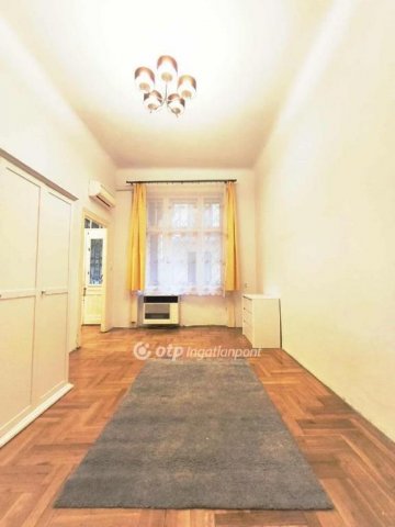 Eladó téglalakás, Budapesten, VIII. kerületben 74 M Ft, 2 szobás