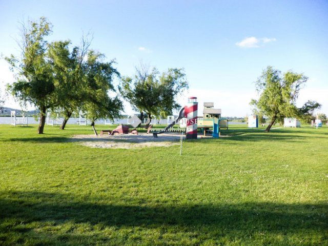 Eladó üzlethelyiség, Velencén 12.5 M Ft / költözzbe.hu