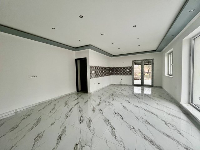 Eladó családi ház, Gyulán 65 M Ft, 3 szobás