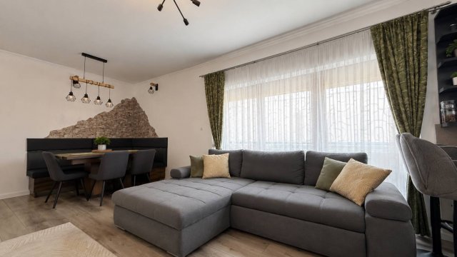 Kiadó téglalakás, albérlet, Debrecenben 750 E Ft / hó, 6 szobás