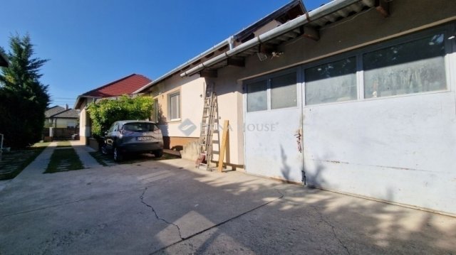 Eladó családi ház, Budapesten, XVI. kerületben 65 M Ft, 4 szobás