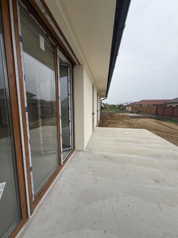 Eladó ikerház, Debrecenben 132.9 M Ft, 4 szobás