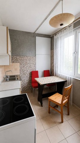 Eladó panellakás, Salgótarjánban, Déryné úton 8.2 M Ft