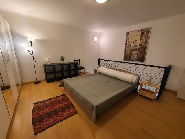 Kiadó téglalakás, albérlet, V. kerületben, Aulich utcában