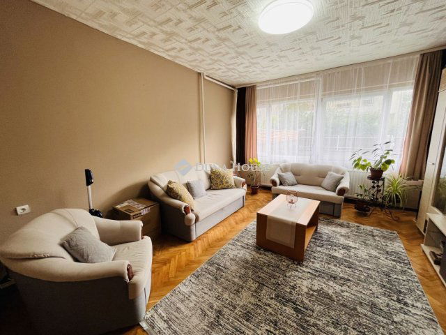 Eladó sorház, Várpalotán 85.5 M Ft, 4 szobás