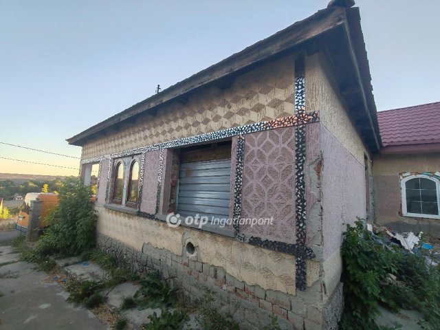 Eladó családi ház, Erdőtarcsán 9.2 M Ft, 3 szobás