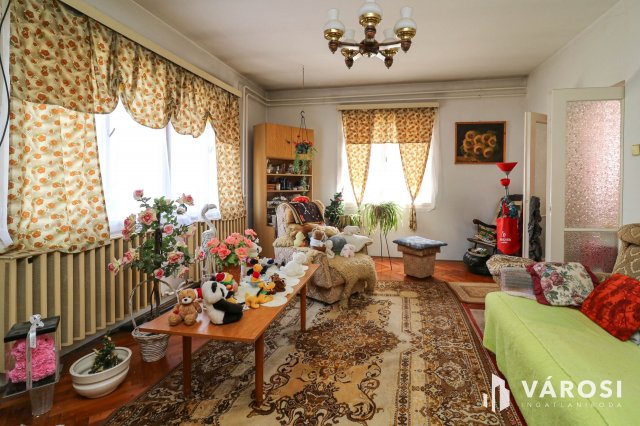 Eladó családi ház, Békéscsabán 29.9 M Ft, 3 szobás