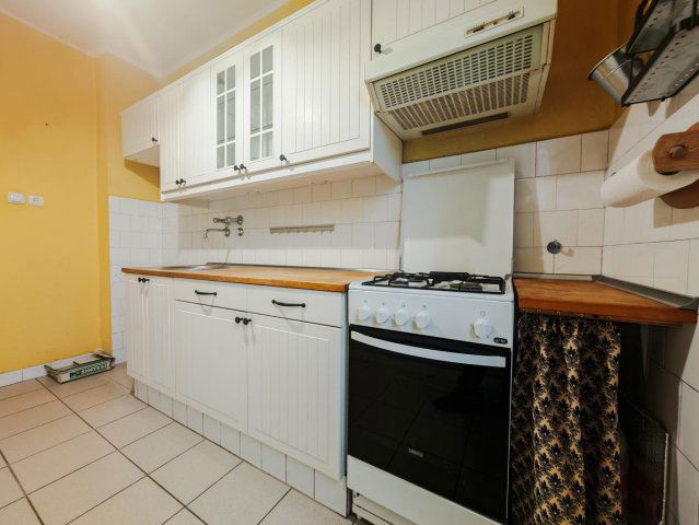 Eladó téglalakás, Tatabányán 39 M Ft, 2 szobás