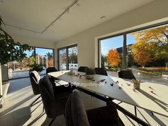 Eladó családi ház, Budapesten, II. kerületben 989 M Ft, 5 szobás