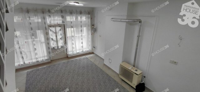 Kiadó üzlethelyiség, Kecskeméten 120 E Ft / hó, 2 szobás