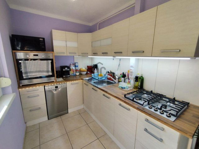 Eladó panellakás, Nagykőrösön 34.5 M Ft, 2 szobás