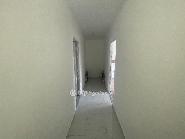 Eladó családi ház, Egerszalókon 108 M Ft, 6+5 szobás