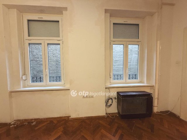 Eladó téglalakás, Budapesten, IX. kerületben 91.2 M Ft, 2 szobás