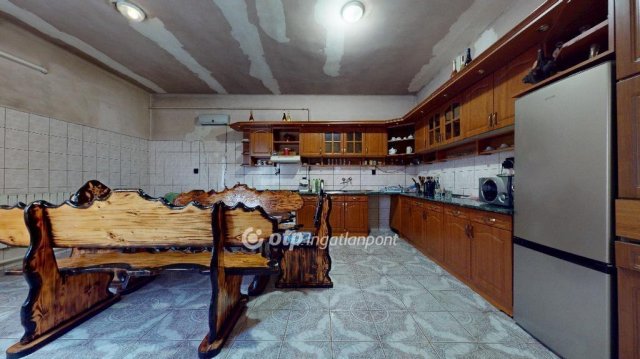 Eladó családi ház, Érpatakon 35 M Ft, 4 szobás