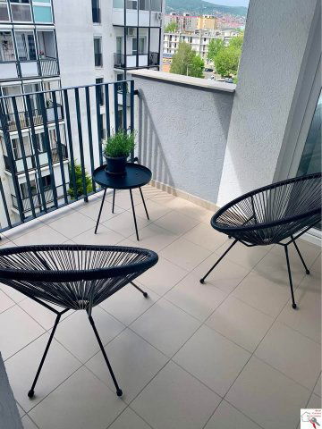 Kiadó téglalakás, albérlet, Pécsett 170 E Ft / hó, 2 szobás