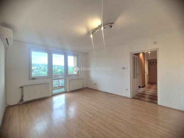 Eladó téglalakás, Budapesten, III. kerületben 89 M Ft, 2 szobás