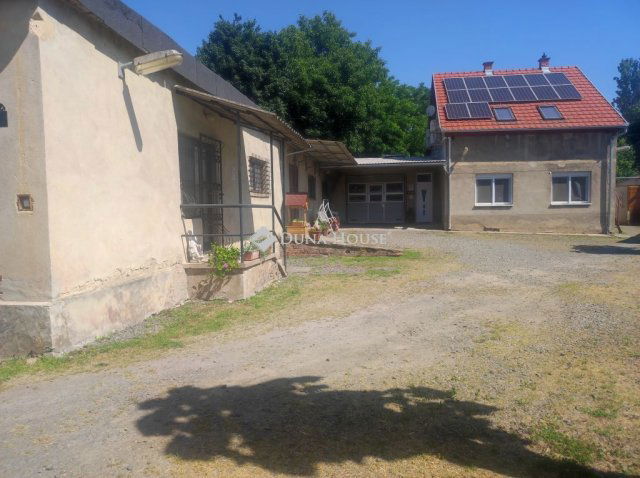 Eladó ipari ingatlan, Pécsett 295 M Ft / költözzbe.hu