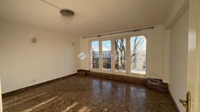 Kiadó ikerház, albérlet, Budaörsön, Fodros utcában, 9 szobás