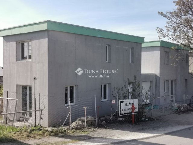 Eladó sorház, Érden 115 M Ft, 4 szobás / költözzbe.hu