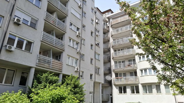 Eladó téglalakás, Budapesten, XIII. kerületben 94 M Ft, 2 szobás