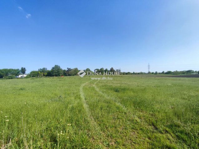 Eladó ipari ingatlan, Kecskeméten 170 M Ft / költözzbe.hu