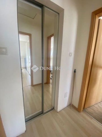 Eladó családi ház, Budapesten, II. kerületben 285.156 M Ft